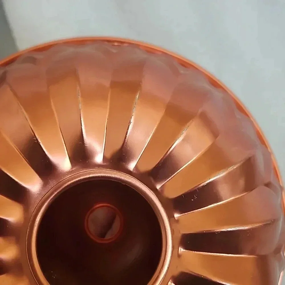 VINTAGE MOLD